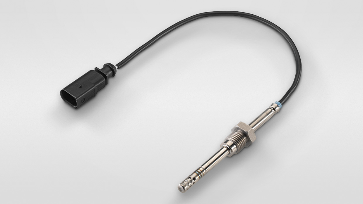 VDO-SEM-Exhaust-Temperature-Sensor-Product-Image-Text-Media-Block-16X9-1240X698